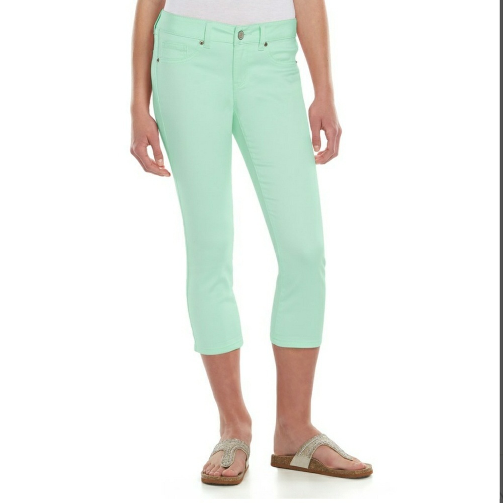 So Women Denim Capris Sz 11